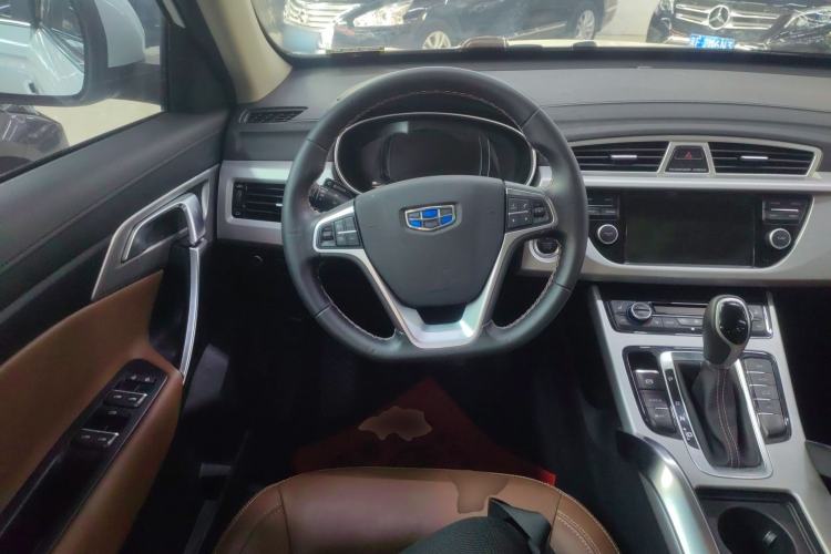 Used Geely Auto Emgrand X7 Sport 2016 1.8TD Automatic ZhiZun Version
