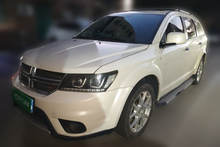 Used Dodge Journey 2013 2.4L Two-Wheel Drive Luxury Version