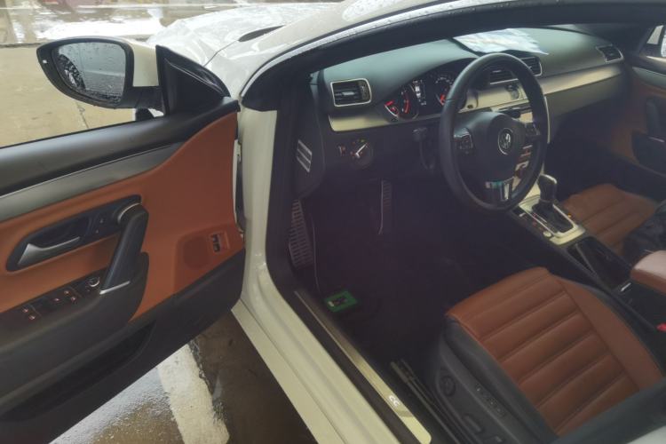 Used Volkswagen FAW-Volkswagen CC 2016 1.8TSI Luxury Model Driver Seat