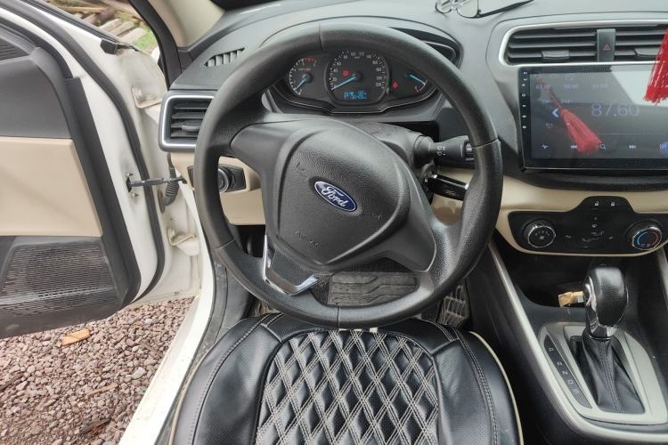 Used Ford Escort 2017 Revised Version 1.5L Automatic Comfort Edition Steering Wheel