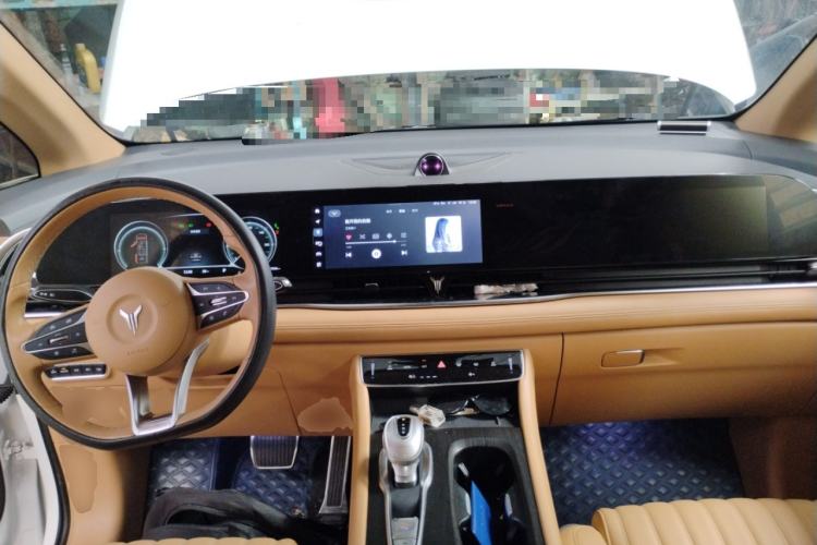 Used VOYAH Dream 2022 0-Emission Edition Dream+ Smart Range Package – 605 km Interior 2