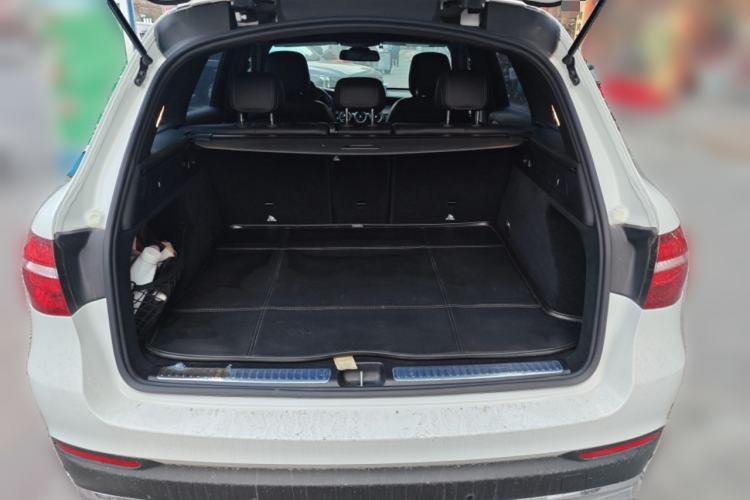 Used Mercedes-Benz GLC 2017 GLC 200 4MATIC Trunk