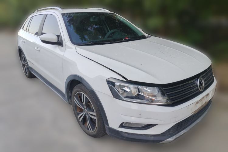 Used Volkswagen Cross Lavida 2017 1.6L Automatic Comfort Edition