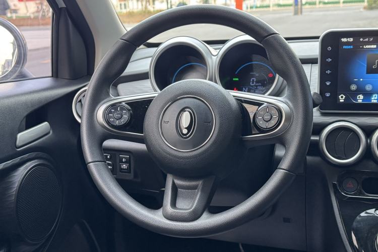 Used ORA Black Cat 2021 301 km Basic Version