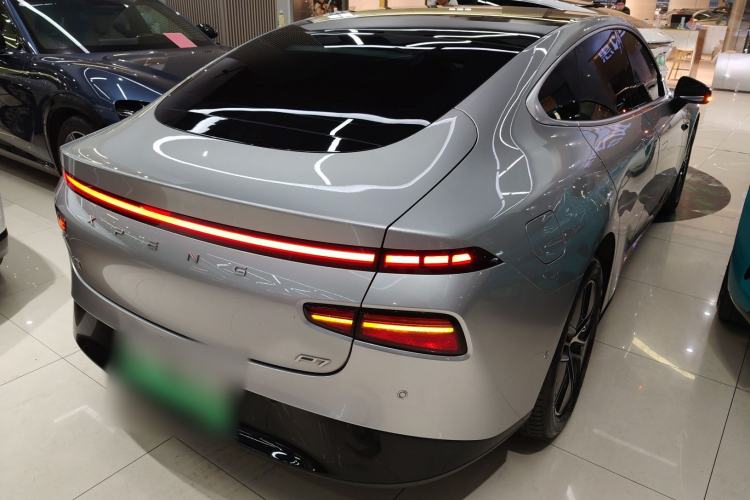 Used XPeng P7 2024 P7i 550 Pro