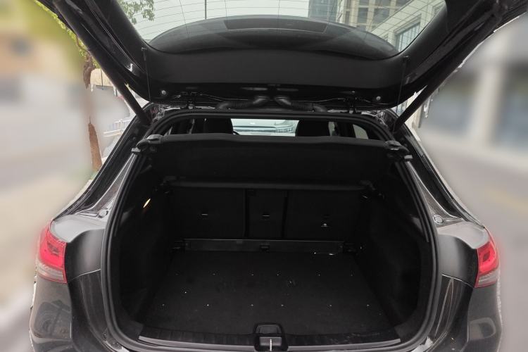 Used Mercedes-Benz GLA 2020 GLA 200 Trunk