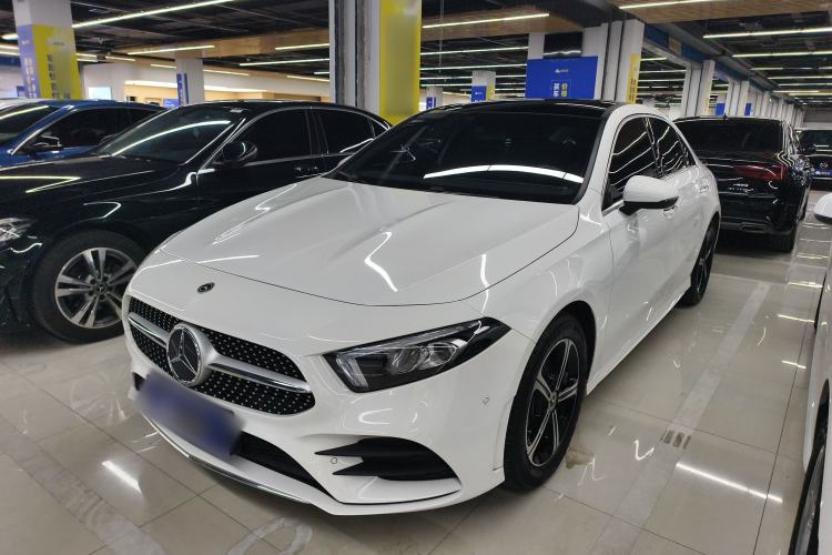 Used Mercedes-Benz A-Class 2022 Revised Version A 200 L Sport Sedan Fashionable Style