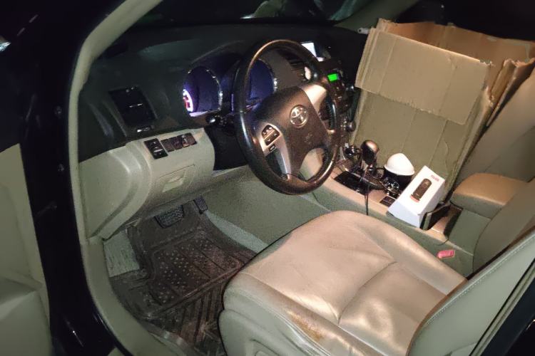 Used Toyota Highlander 2012 2.7L Two-Wheel Drive 5-Seater Sport Edition
