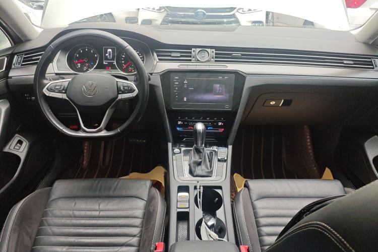 Used Volkswagen Magotan 2020 330TSI DSG Leading Model
