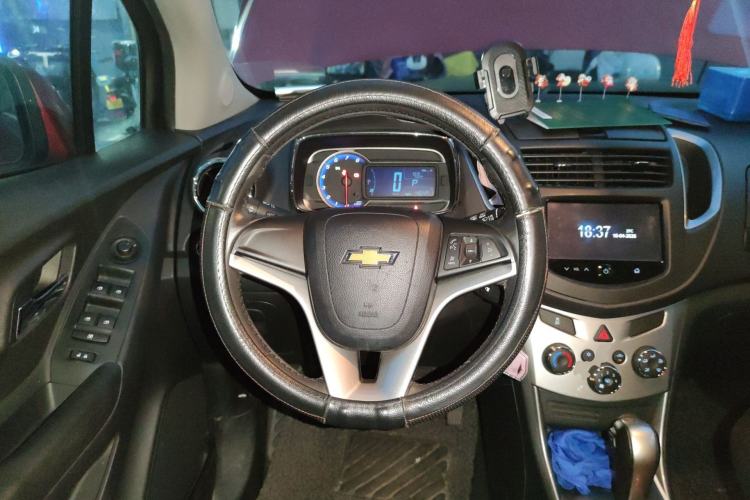 Used Chevrolet Trax 2016 1.4T Automatic Two-Wheel Drive Luxury Version Steering Wheel