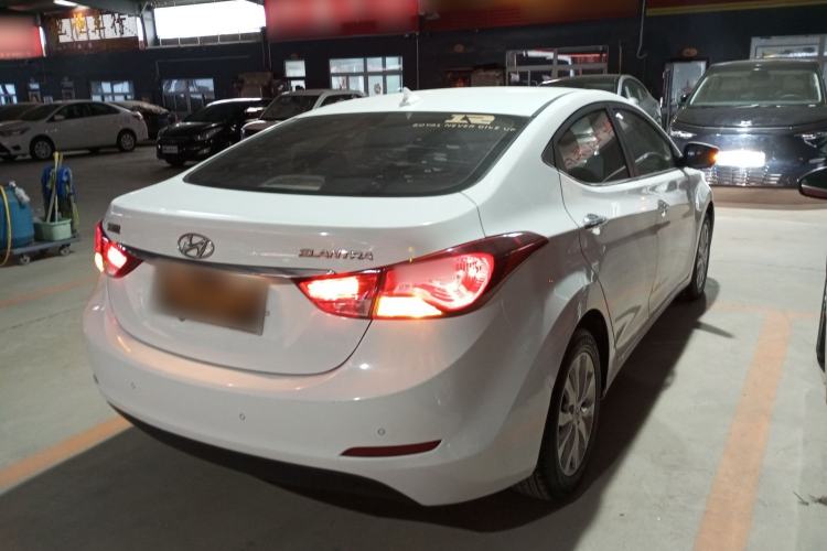 Used Hyundai Elantra (5th Generation / Langdong) 2016 1.6L Automatic Prestige Model
