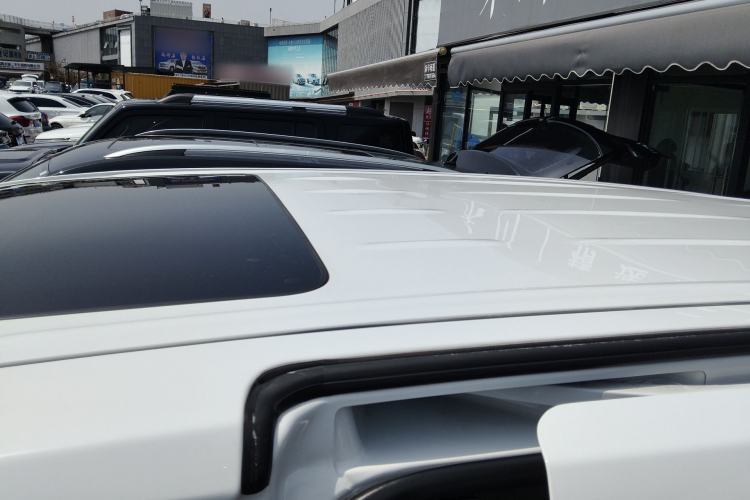 Used Buick GL8 2021 Land Cruiser Executive Class 652T Luxury Model