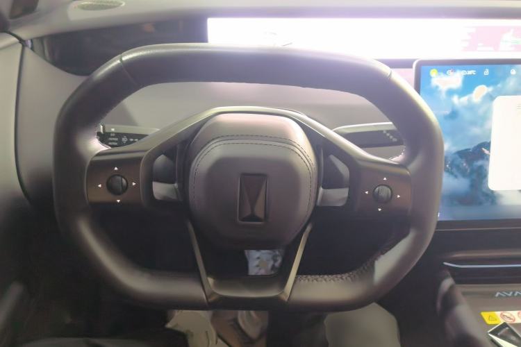 Used Avatr 06 2025 Ultra Pure Electric Edition Steering Wheel