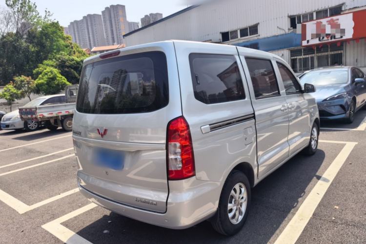 Used Wuling Hongguang V 2019 1.5L Standard Version L2B Rear Right 45 Deg