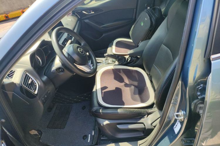 Used Mazda 3 Axela 2016 Sedan 1.5L Automatic Comfort Model Left Front Seat