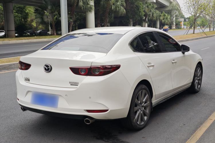 Used Mazda 3 Axela 2023 2.0L Automatic ZhiZhen Edition
