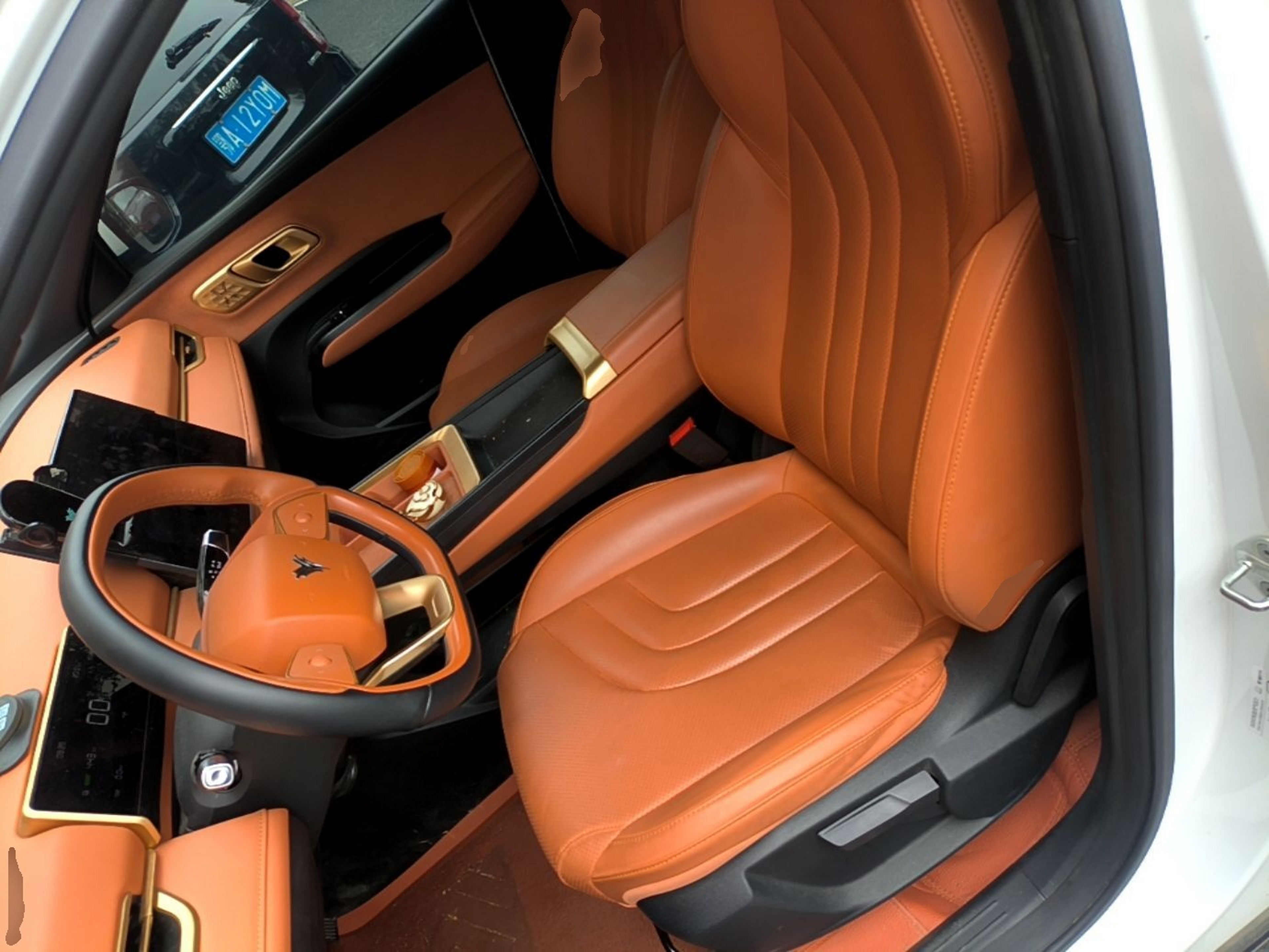 Interior delantero