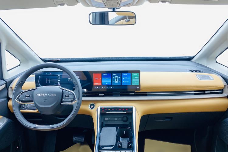 Used SAIC MAXUS G50 PHEV 2025 Revised Navigation Edition
