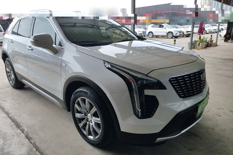 Used Cadillac XT4 2018 28T Two-Wheel-Drive Luxury Model
