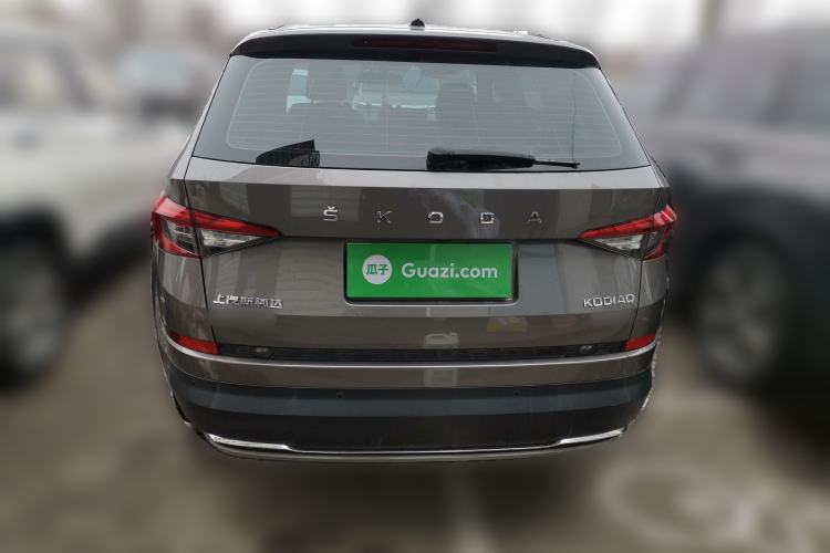 Used Skoda Kodiaq 2019 Facelifted TSI330 7-Seater Two-Wheel-Drive Luxury Enjoyment Edition China VI Standard
