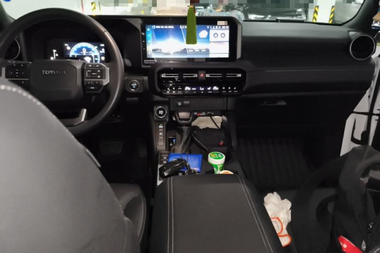 Used Toyota Prado 2024 2.4T All-Terrain TX Version 5 Seats Center Console