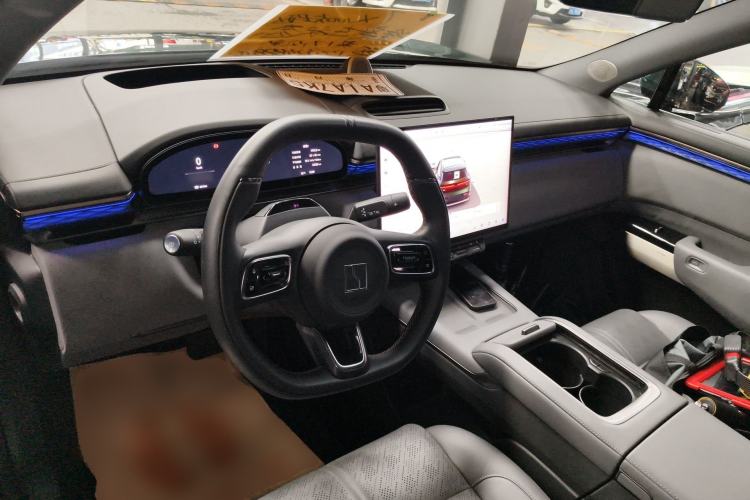 Used Zeekr 7X 2025 100 kWh Long-Range Rear-Wheel Drive with Intelligent Driving Features Center Console