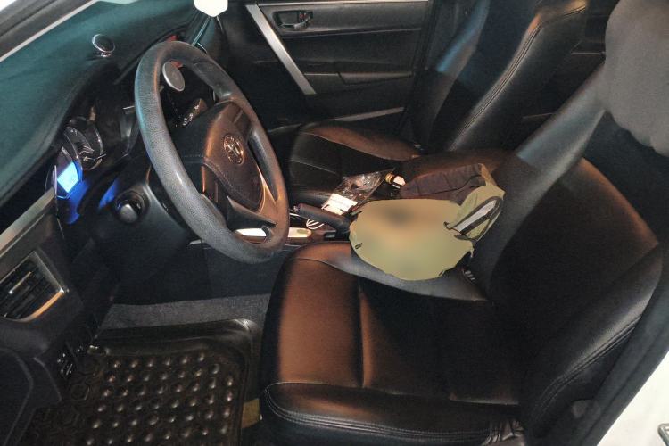 Used Toyota Corolla 2014 1.6L CVT GL Left Front Seat