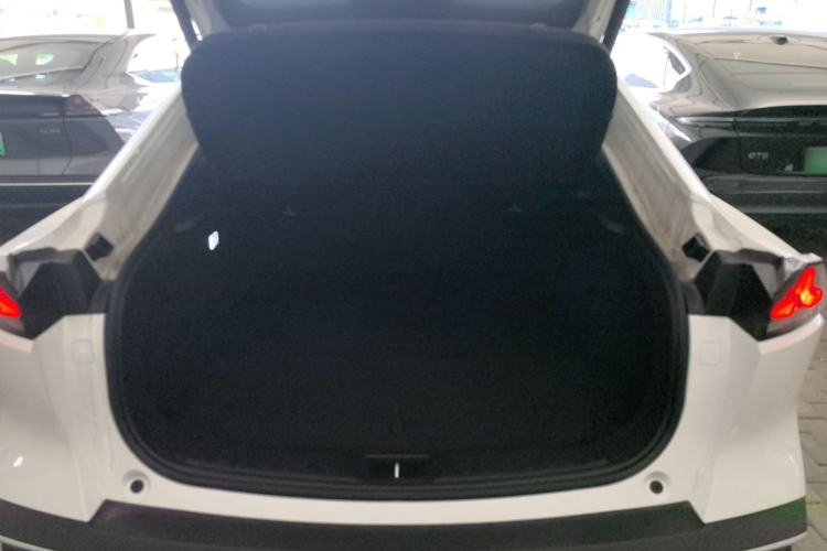 Used Deepal SL03 2025 Revised Version Range-Extended Elite Edition
