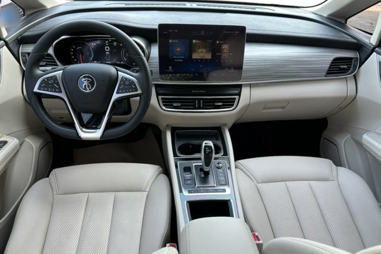 Used BYD Song MAX New Energy 2019 DM 1.5T Smart Connect Zhiyao Model 6-Seater China V Emission Standard
