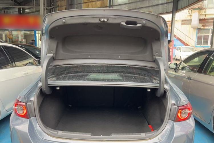 Used Mazda 3 Axela 2022 2.0L Automatic Zhiya Edition Trunk