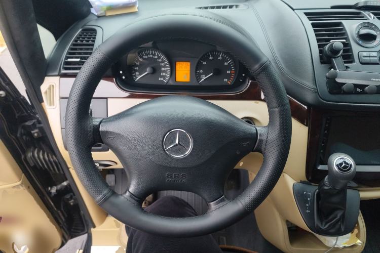 Used Mercedes-Benz Vito 2013 3.0L Elite Edition