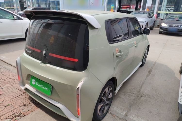 Used ORA White Cat 2022 Xiaoyue Mao Edition 360 km Luxury Model Lithium NMC
