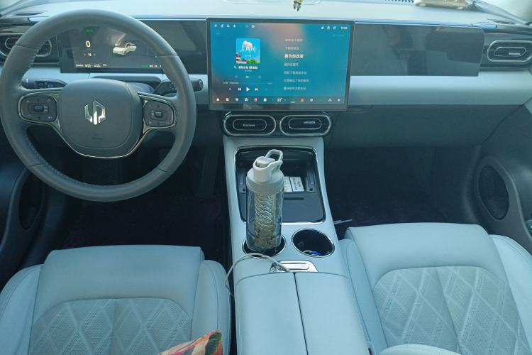 Used Leapmotor C01 2024 Range-Extended 216 Luxury Edition
