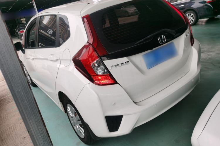 Used Honda Fit 2016 1.5L LXS CVT Comfort Sunroof Version Exterior 2