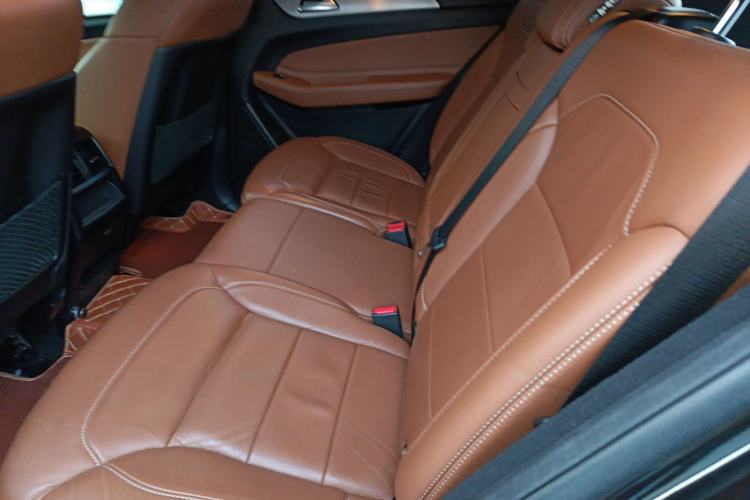 Used Mercedes-Benz GLE AMG 2017 AMG GLE 43 4MATIC Left Rear Seat