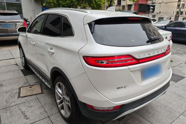 Used Lincoln MKC 2016 2.0T Four-Wheel Drive Prestige Edition Exterior 2