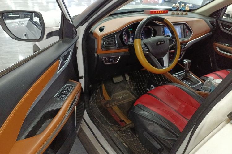 Used Zotye T300 2017 1.5T CVT Luxury Model
