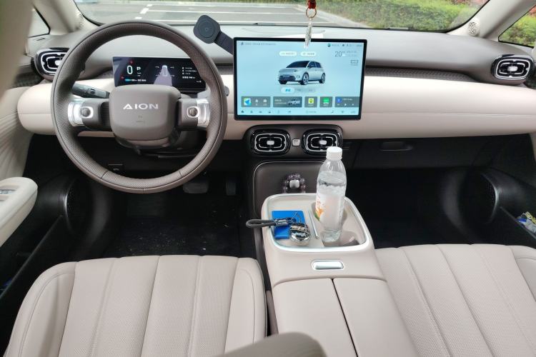 Used AION UT Super 2026 Model: Standard Edition Center Console