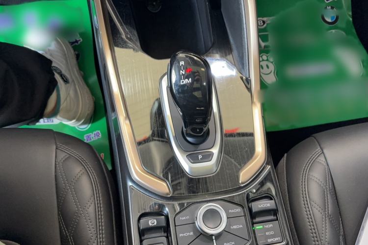 Used Haval H6 2020 1.5 GDIT Automatic Platinum Luxury Edition Gear Lever