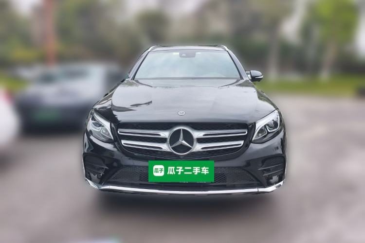 Used Mercedes-Benz GLC 2019 GLC 260 4MATIC Luxury Model