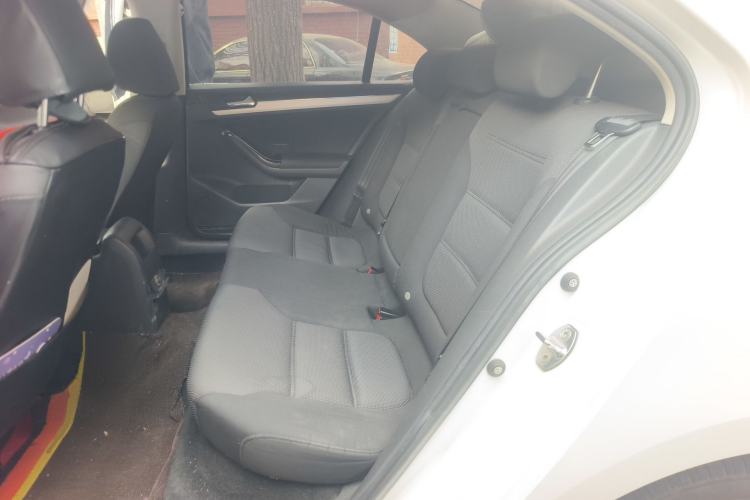 Used Volkswagen Sagitar 2018 1.6L Automatic Fashion Model Left Rear Seat