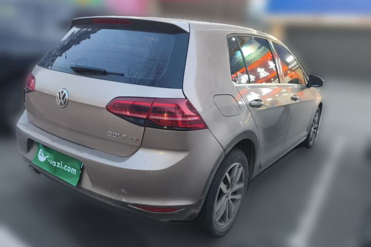 Used Volkswagen Golf 2014 1.4TSI Automatic Flagship Model Rear Right 45 Deg