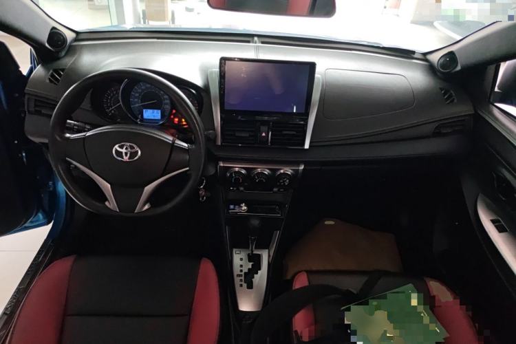 Used Toyota YARiS L Zhi Xuan 2014 1.5G Automatic Xuan Dong Edition Center Console