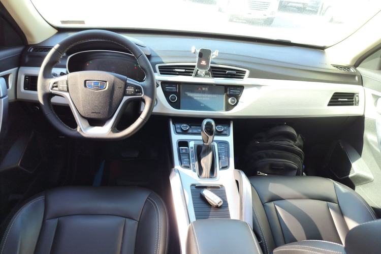 Used Geely Auto Emgrand X7 Sport 2018 1.8TD Automatic Two-Wheel Drive Smart Connect 4G Internet Edition