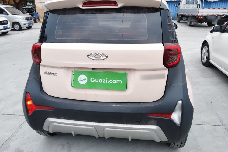 Used Chery Little Ant 2022 Sweet Pink Edition Half-Sugar Version Lithium Iron Phosphate 29.2 kWh 30 kW 301 km