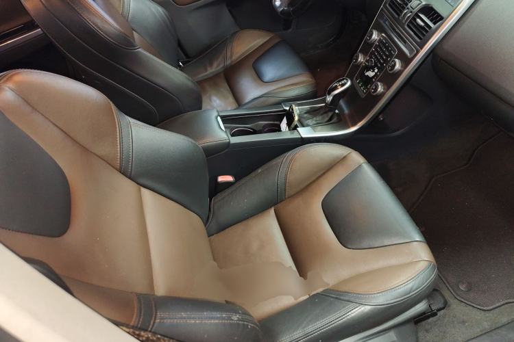 Used Volvo XC60 2015 T5 AWD Zhiyuan Edition Right Front Seat