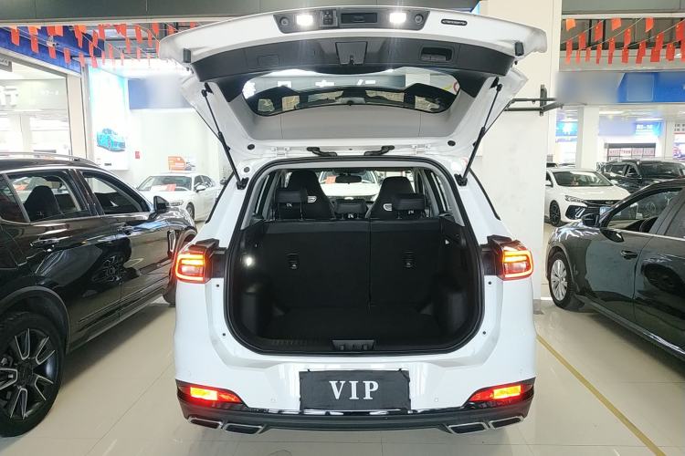 Used Chery Tiggo 7 PLUS 2023 Champion Edition 1.6 TGDI DCT Extraordinary Version
