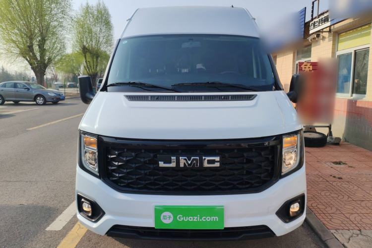 Used JMC Fushun 2025 2.0T 6MT Diesel Mid-Roof Mid-Height Commercial Multi-Purpose 7-Seater Passenger Vehicle