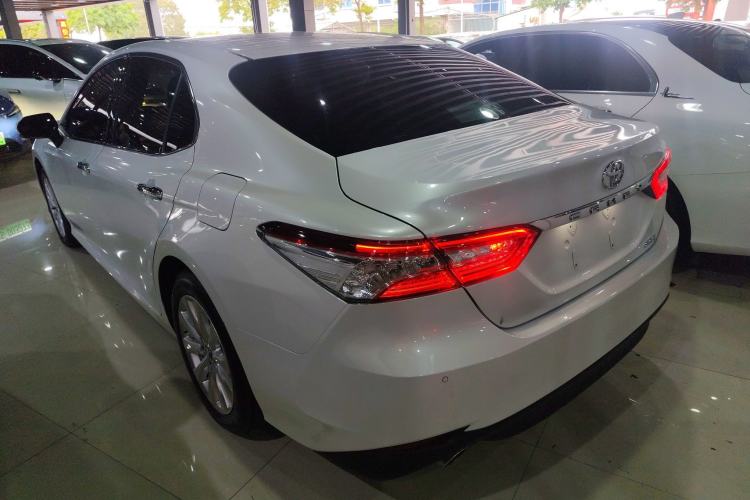 Used Toyota Camry 2019 Revised Version 2.0G Luxury Edition
