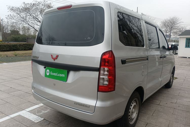 Used Wuling Hongguang V 2021 1.5L Jingqu Version LAR
